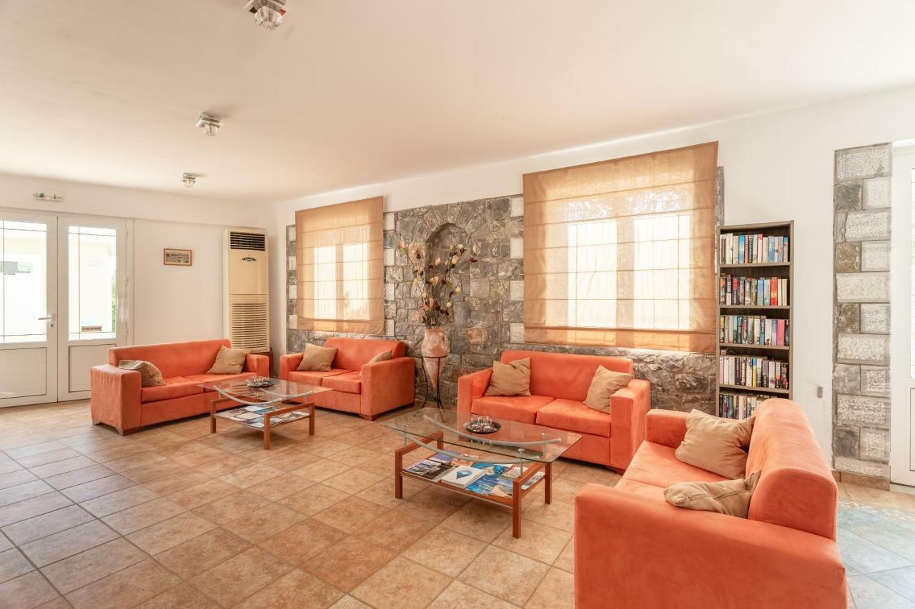 Hotel Aphrodite Stoúpa Zewnętrze zdjęcie